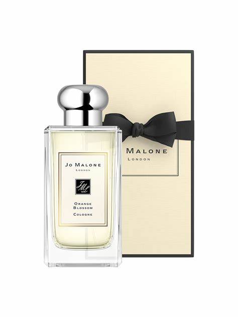 Jo Malone Perfumes: Elegant Simplicity and Signature Scents